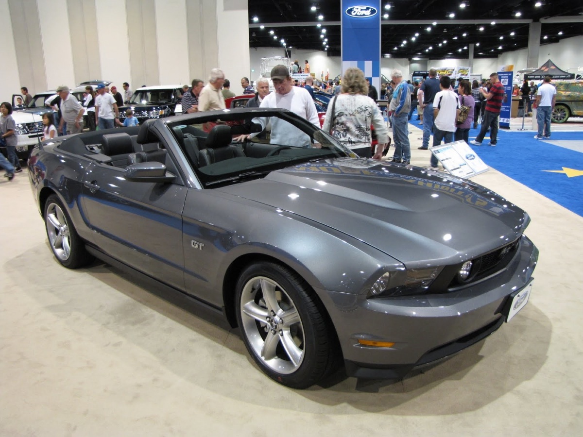 May Muscle Car Mayhem! 2022 Flashback: The 2010 Ford Mustang GT – Consumer and Car Exam Reviews and Consumer and Car Exam